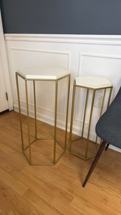 Accent tables