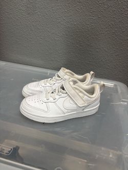 Nike Kids White Low-Top Sneakers size 11c