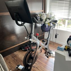 Peloton With 3 Different Size Shoes