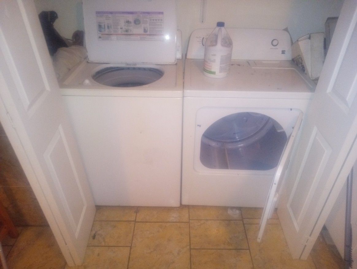 Washer And Dryer Set 