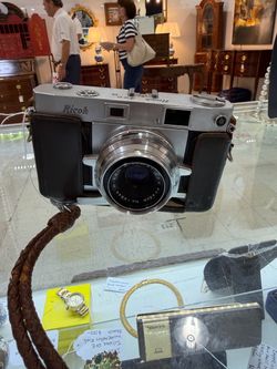Ricoh 500 Rangefinder 35mm Film Camera w/ Ricomat 45mm F/2.8 Lens Vintage Rare!