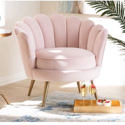 Baxton Studio Cosette Glam and Luxe Light Pink Velvet Fabric Upholstered Brushed Gold Finished Seashell Shaped Accent Chair