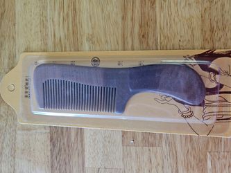 New peach wood comb