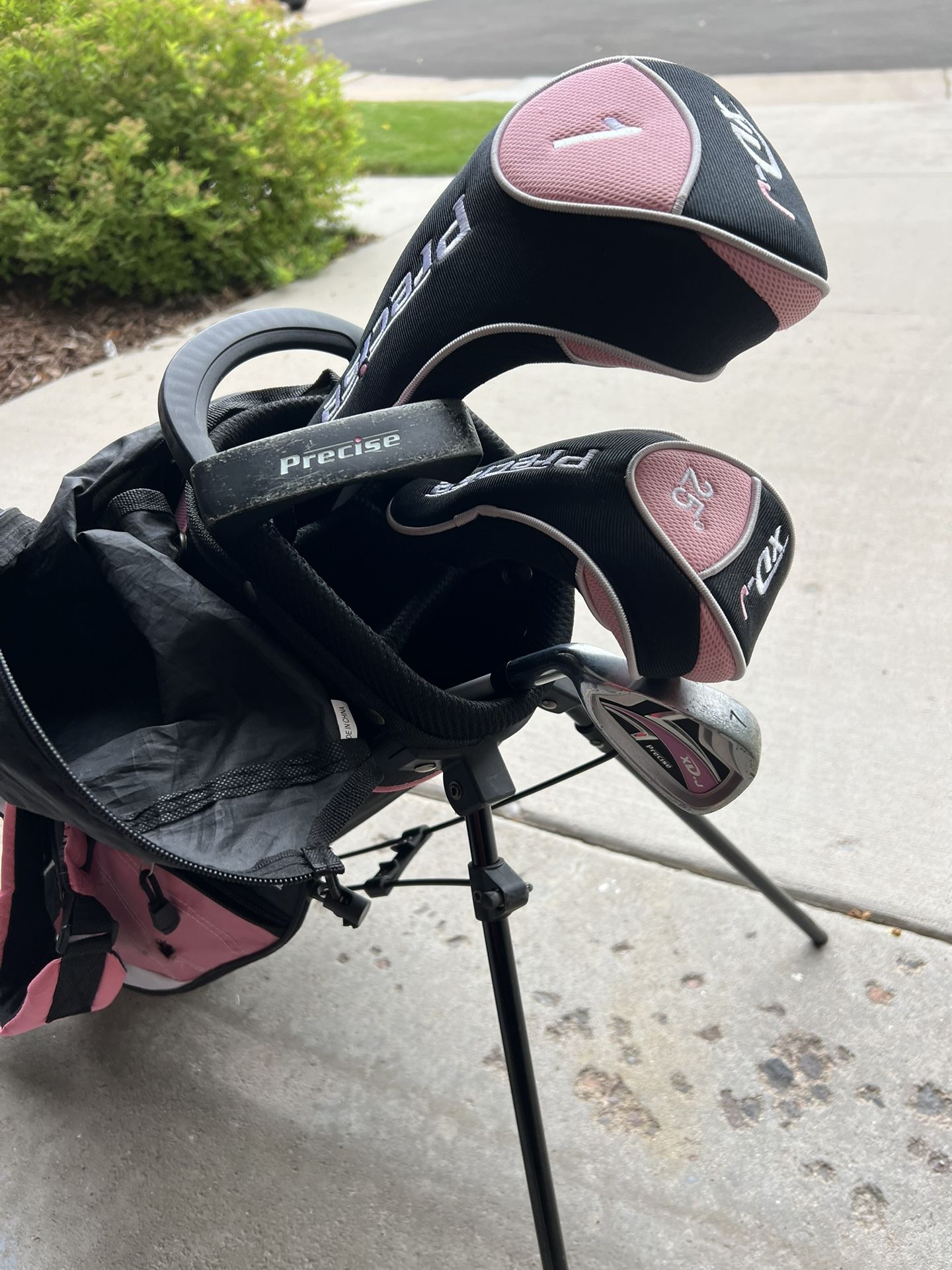 Lefty Precise XD Junior Gold Club (ages 3-5)