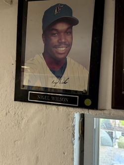 Sports Athlete Memorabilia 