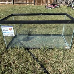 Fish Aquarium Hardly Used