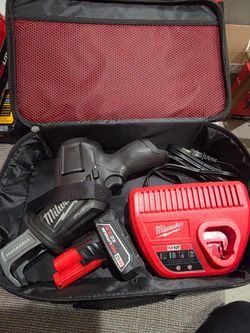 Milwaukee m12 fuel hacksaw combo