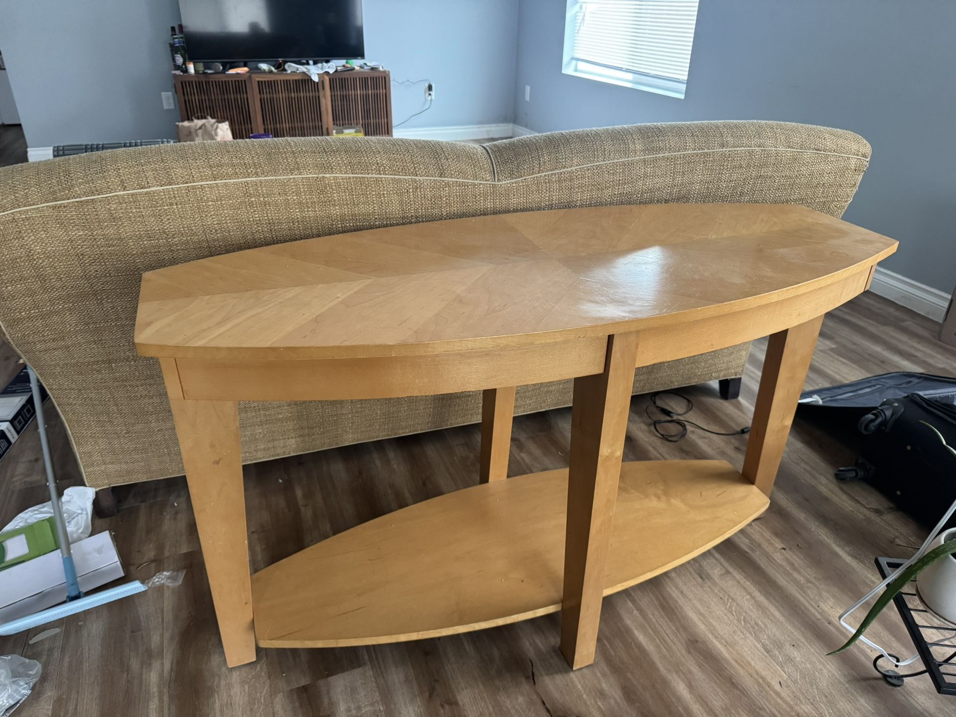 Desk/storage