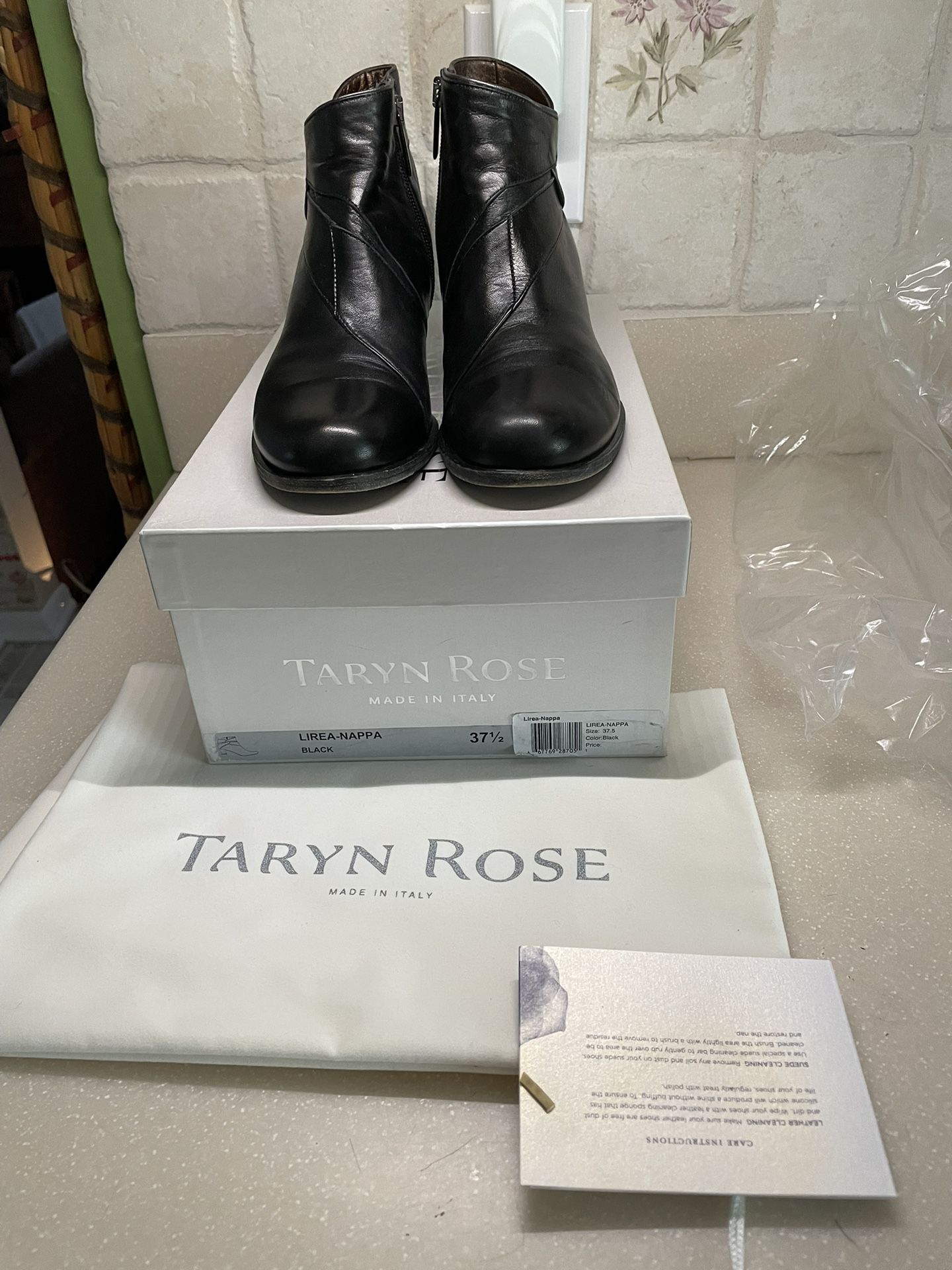 Taryn Rose Lirea Ankle Boots Bootie Shootie Nappa black 7.5 37.5 Vgc