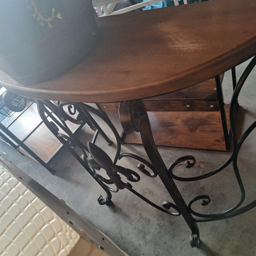 Table - Entryway