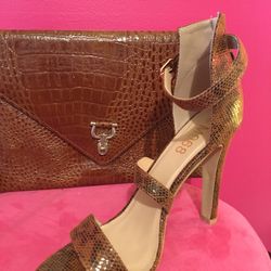 New Snakeskin heels /clutch 