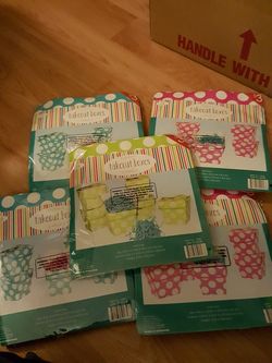 Take out boxes for party favors