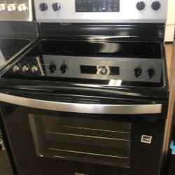 Whirlpool Electric Range
