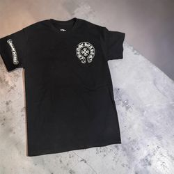 BLACK CHROME HEARTS T SHIRT SIZE MEDIUM MEN