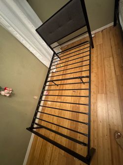 Twin frame