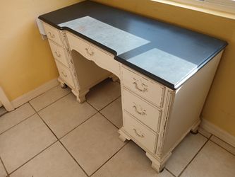 Cute desk cottage core shabby chic distressed