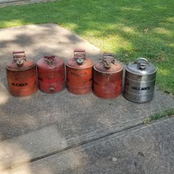 5 Gallon Metal Safety Gas Can
Used for unleaded gas