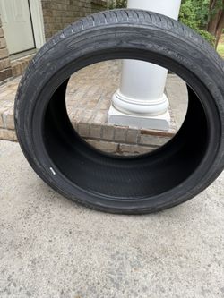 Westlake High Quality Tire 305/35/20 BRING OFFER