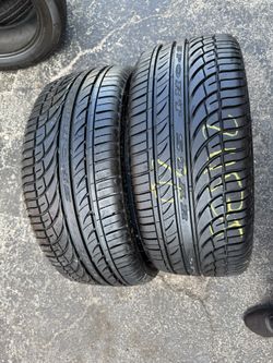Set Of 2 Nice Tires 245/35/20 ( We Install & Balance)