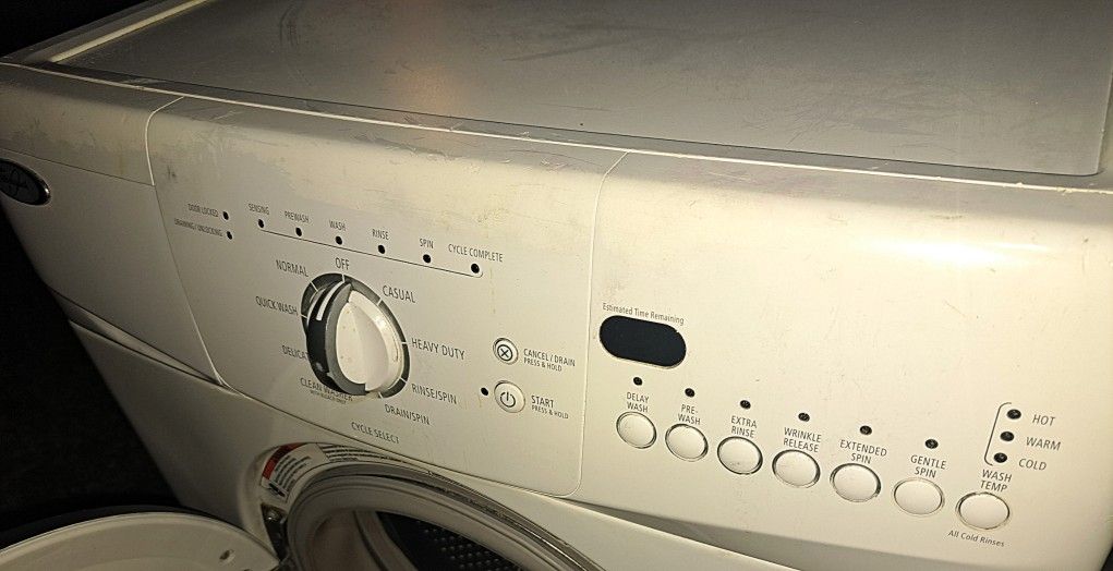 Small Compact 24" Whirlpool Front Loader Washing Machine 2 Cu. Ft