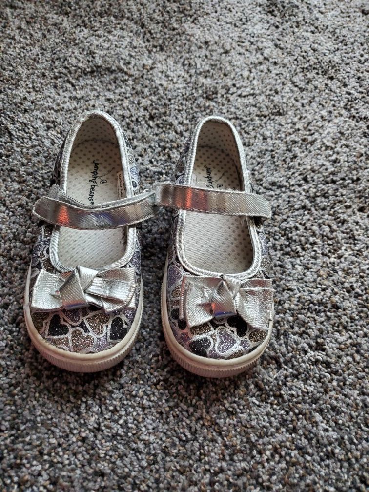 Girls shoes brand jumping beans size 10 toddler