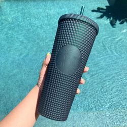 Starbucks 2022 Winter Dark Emerald Studded Venti Cold Cup Tumbler (24 oz) 