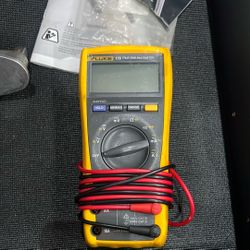 Fluke Multimeter 175