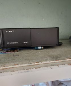 Vintage 10 CD player