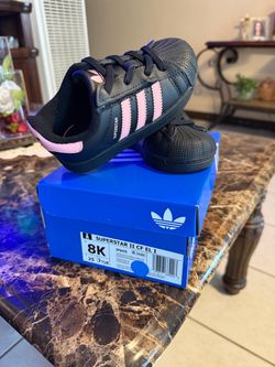 Pink and black superstars