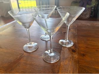 4 Martini Glasses