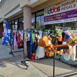 Tons Of Halloween Costumes For Kids 