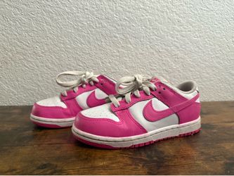 Pink Girls Dunks