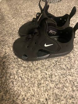 Nike size 5c