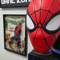 Spiderman Mask Light Officially Licensed Disney Merchandise Desk Light Display