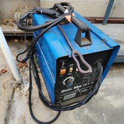 Chicago Electric Dual Mig 131/2 Welding System