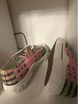 Sneakers size 10.5 41