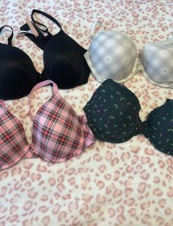 Victoria secret/pink bra