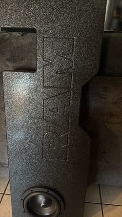 Speaker box
