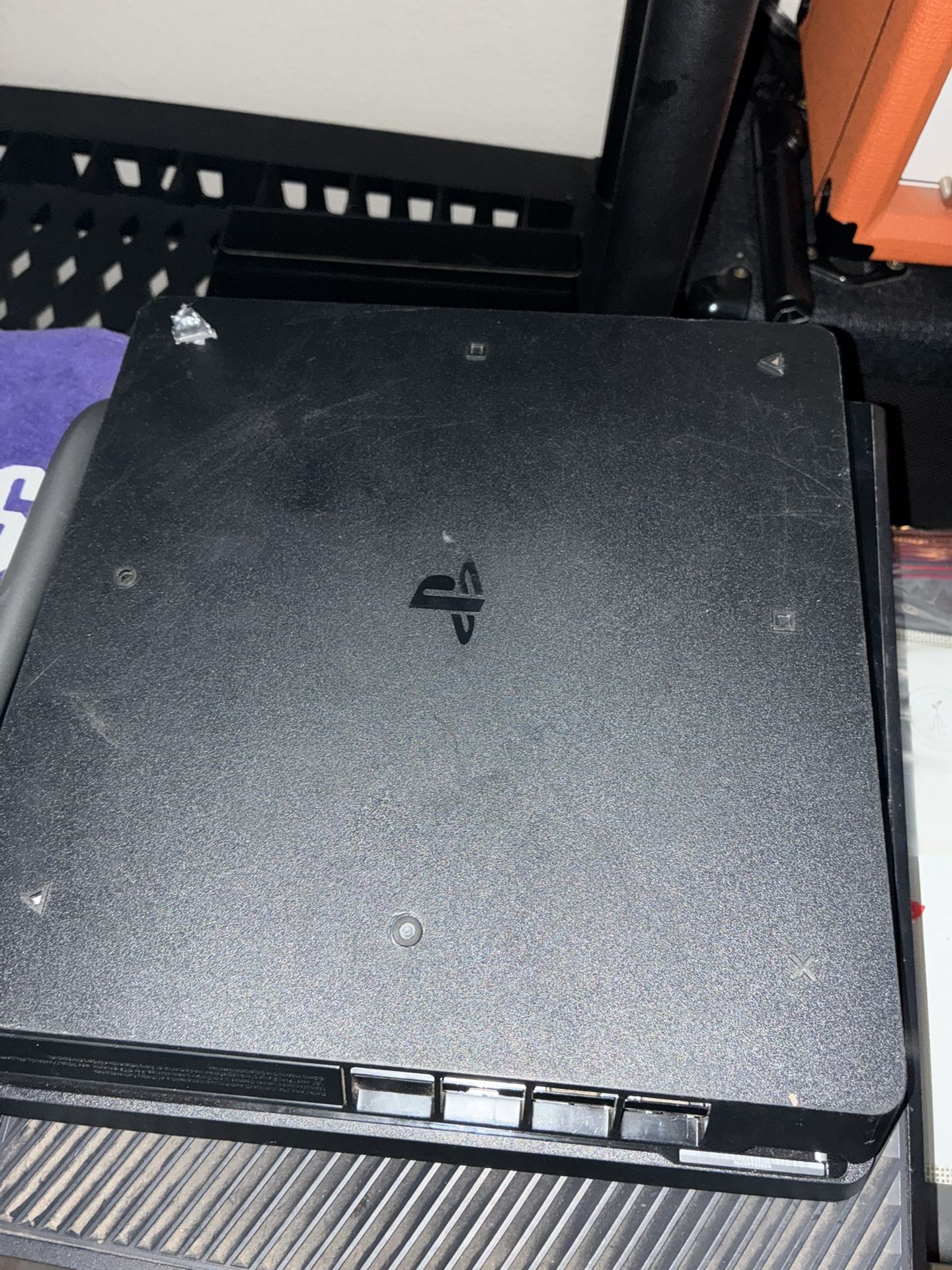 PS4 With Cords