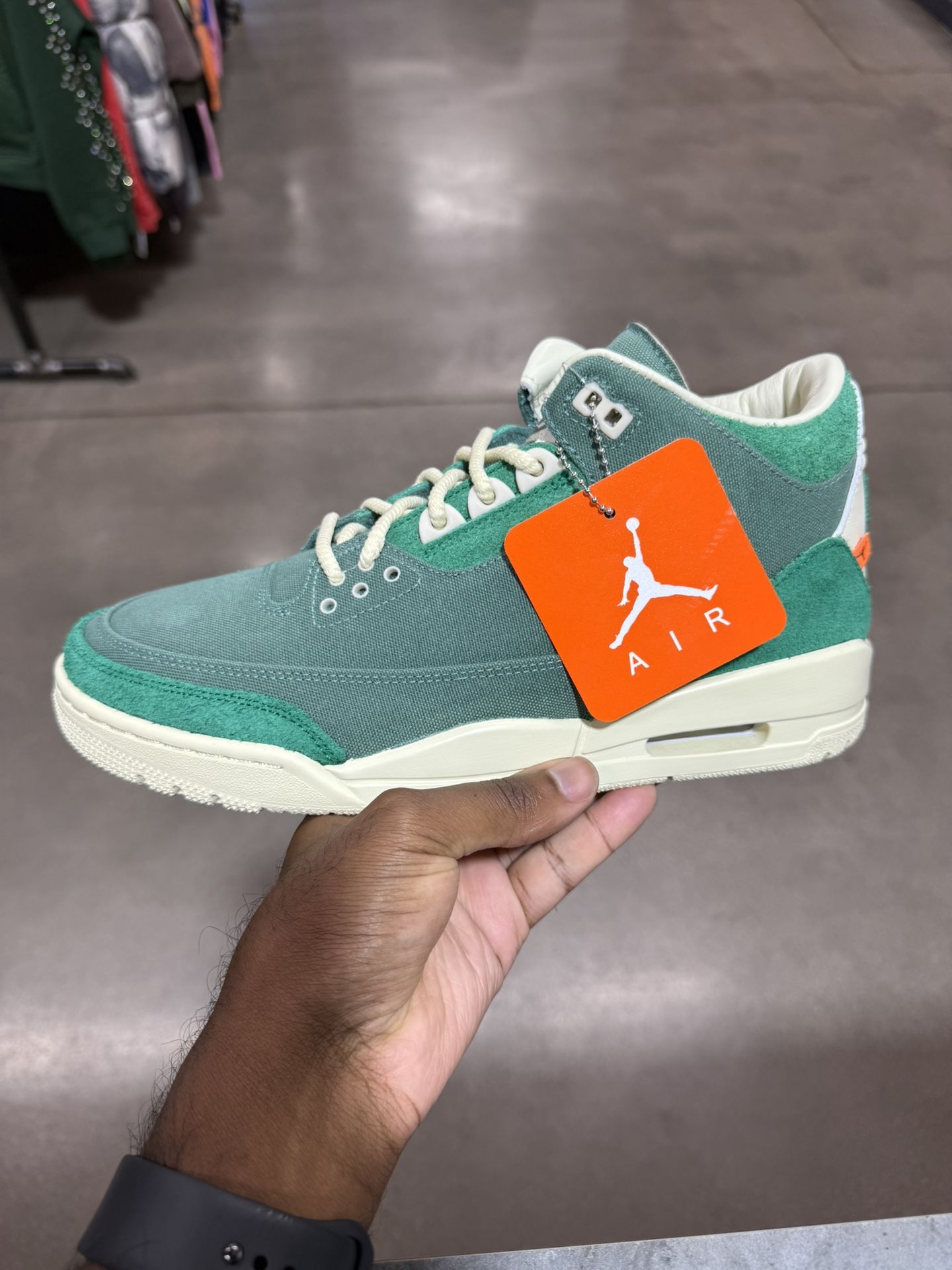 Air Jordan 3 Nina Chanel 8.5