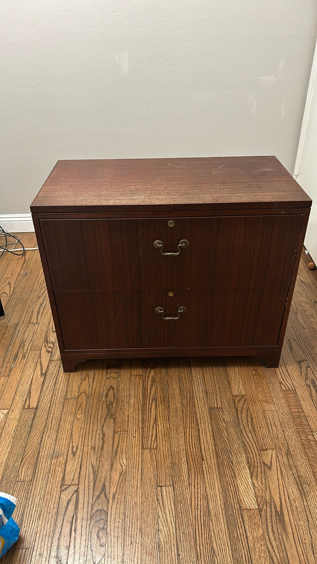 HEAVY DUTY FILE CABINET