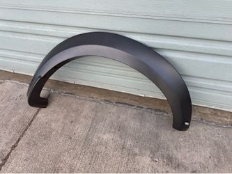2017-2020 FORD F150 RAPTOR FRONT RIGHT FENDER FLARE