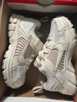 Toddler girl nike shoes
