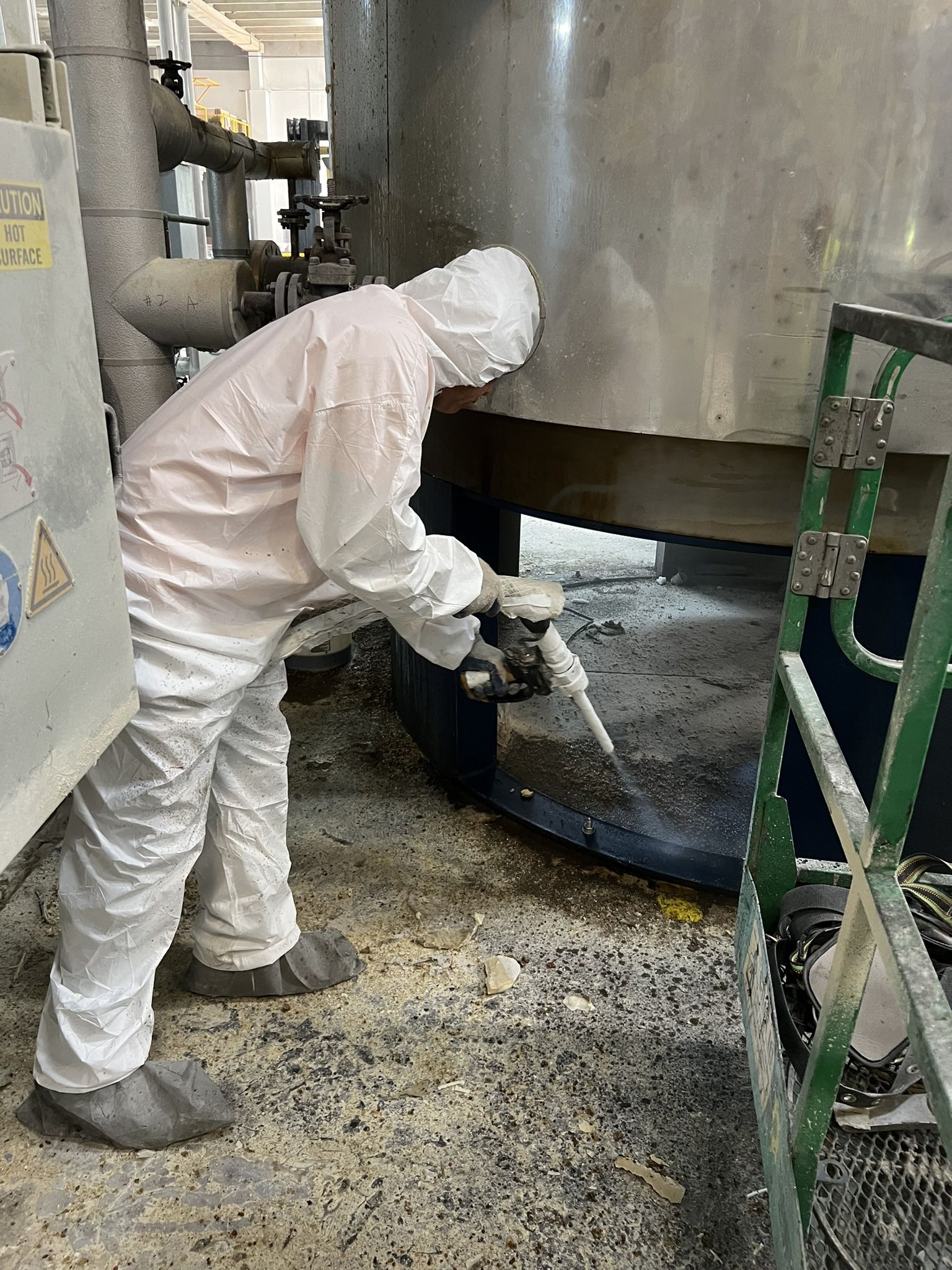 Industrial Abrasive/Dry Ice Blasting Technician