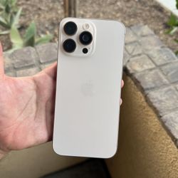 iPhone 16 Pro Max Unlocked