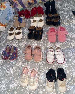 Girls shoes size 3c