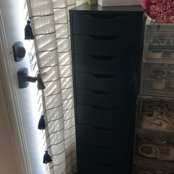 IKEA  9 Drawer Black. Great Condition 
