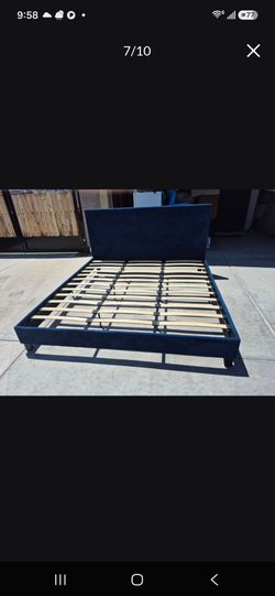 King Size Platform Bed Frame in very good condition