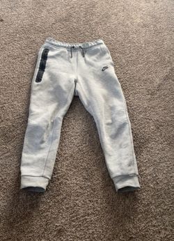 Youth L Grey Nike Tech Pants