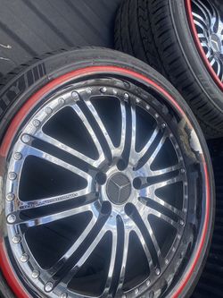 Mercedes 19 or 20 inch Rims Need gone!